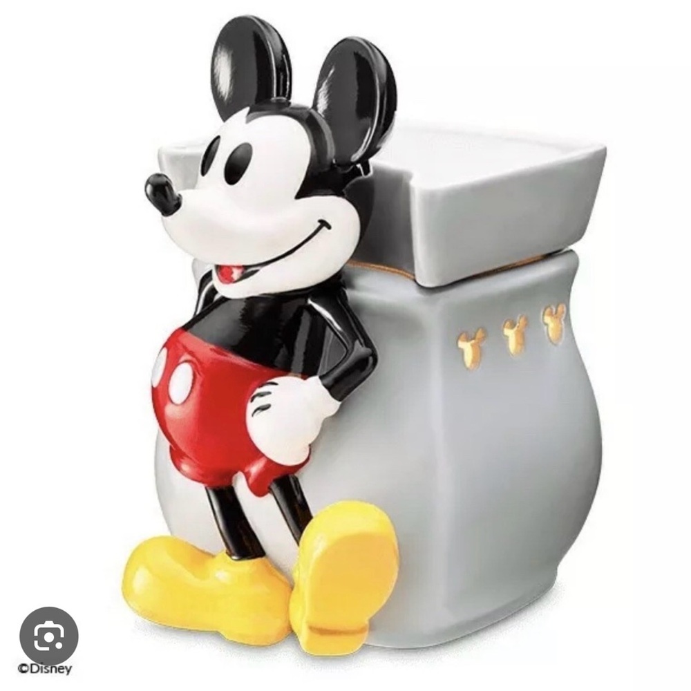 Scentsy Disney Mickey Mouse Wax Warmer RETIRED Electric Melt Burner